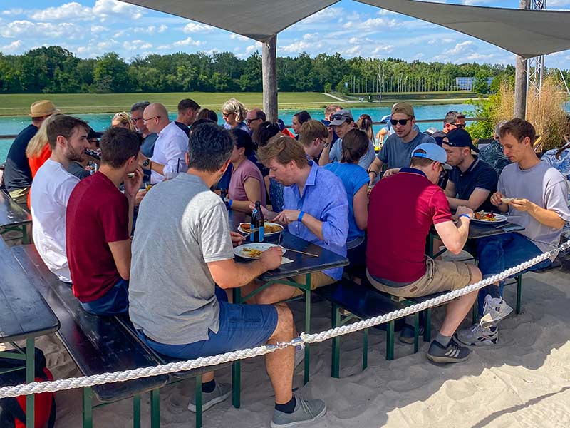 Sommerfest 2025 von PROXORA Bei Traumwetter und leckerem Essen fand das Sommerfest 2025 von PROXORA statt.