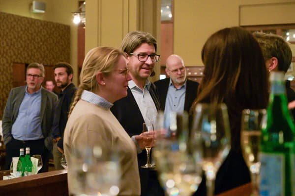 In Berlin fand das Compliance Experts Dinner 2025 von PROXORA und lawpilots statt.