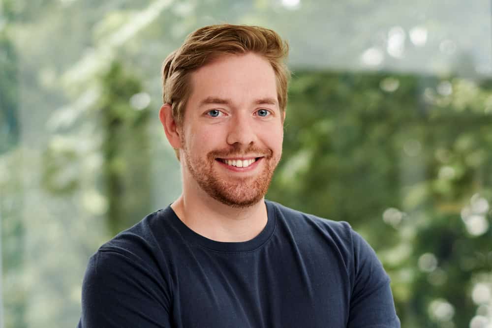 Stefan KS ist Software-Engineer bei PROXORA Als Software-Engineer bei PROXORA gibt Stefan KS Einblicke in Compliance Approval, Case Management sowie AI- und Analytics-Funktionen.