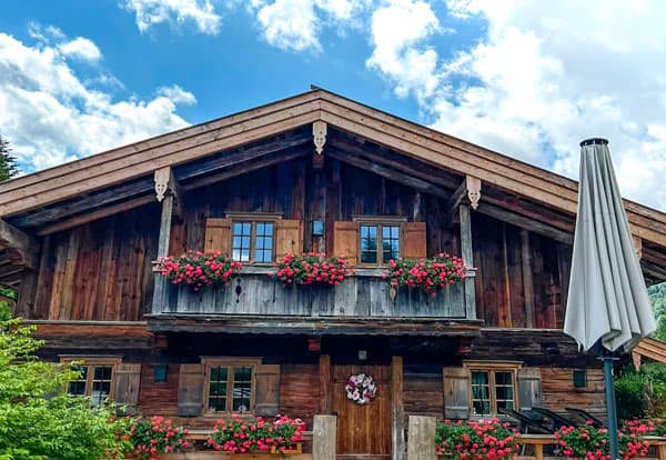 25 Jahre PROXORA: Jubiläumsfeier auf der Alm mit einzigartiger Atmosphäre